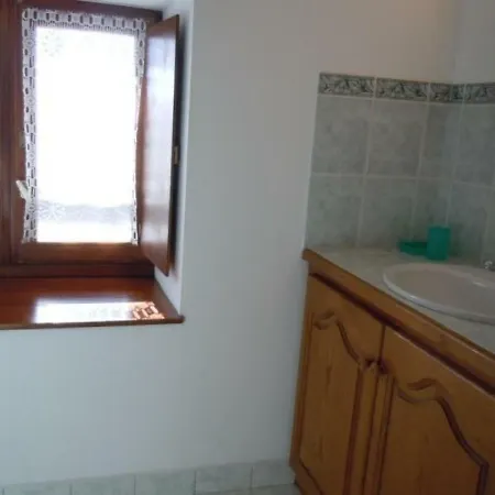 Semesterbostad House Saint-simon - 6 Pers, 102 M2, 4/3 1 Saint-Simon (Lot)